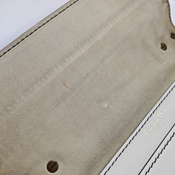 J'adior Calfskin White