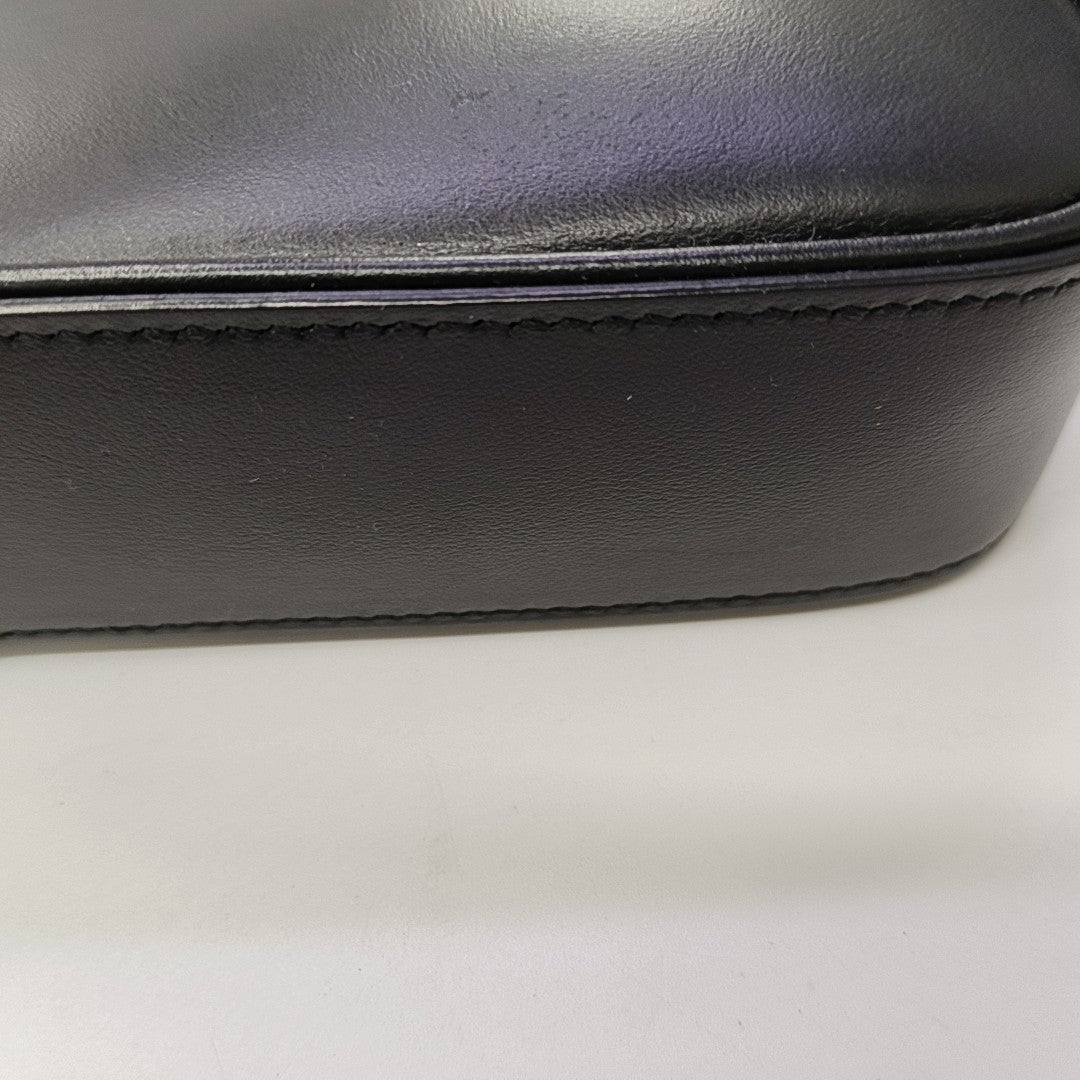 Calfskin Shoulder Bag Medium Black