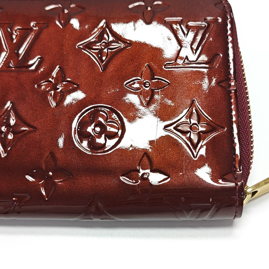 ZIPPY Calfskin Purple Wallet