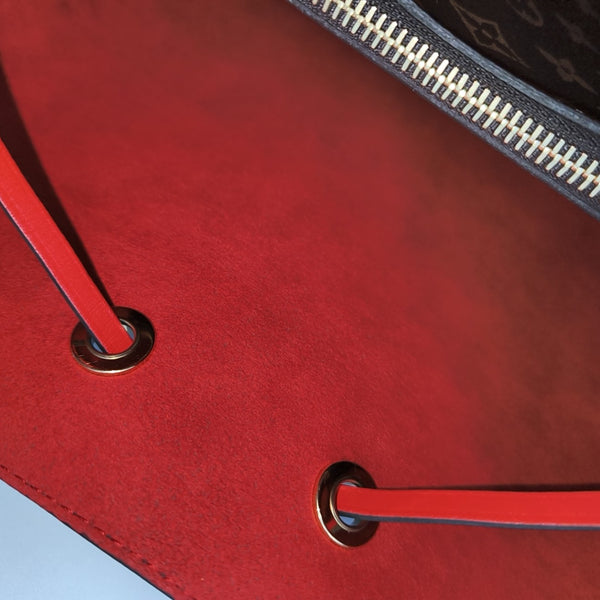 NÉONOÉ MM Monogram Coated Canvas Brown