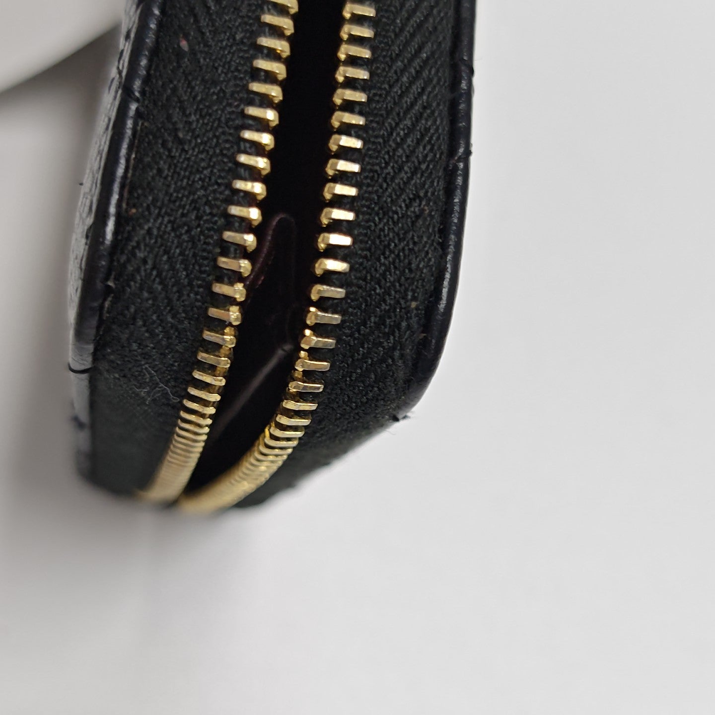 Quilted Grained Calfskin Card Holder Black