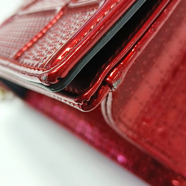 Authenticated pre-owned  Diorama Quilted Calfskin Red - Crossbody Bag at Looply