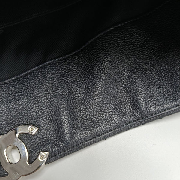 Quilted Calfskin Tote Bag Medium Black