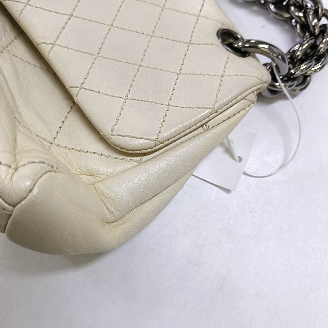 Quilted Lambskin White