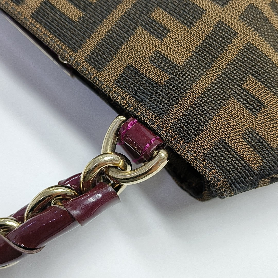 Mia Canvas Brown