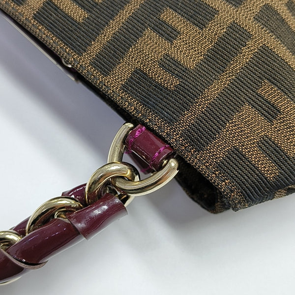 Mia Canvas Brown