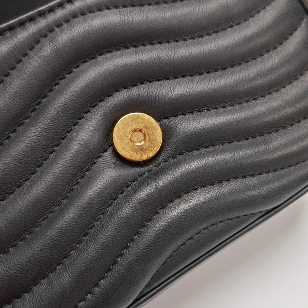 NEW WAVE Quilted Calfskin Black
