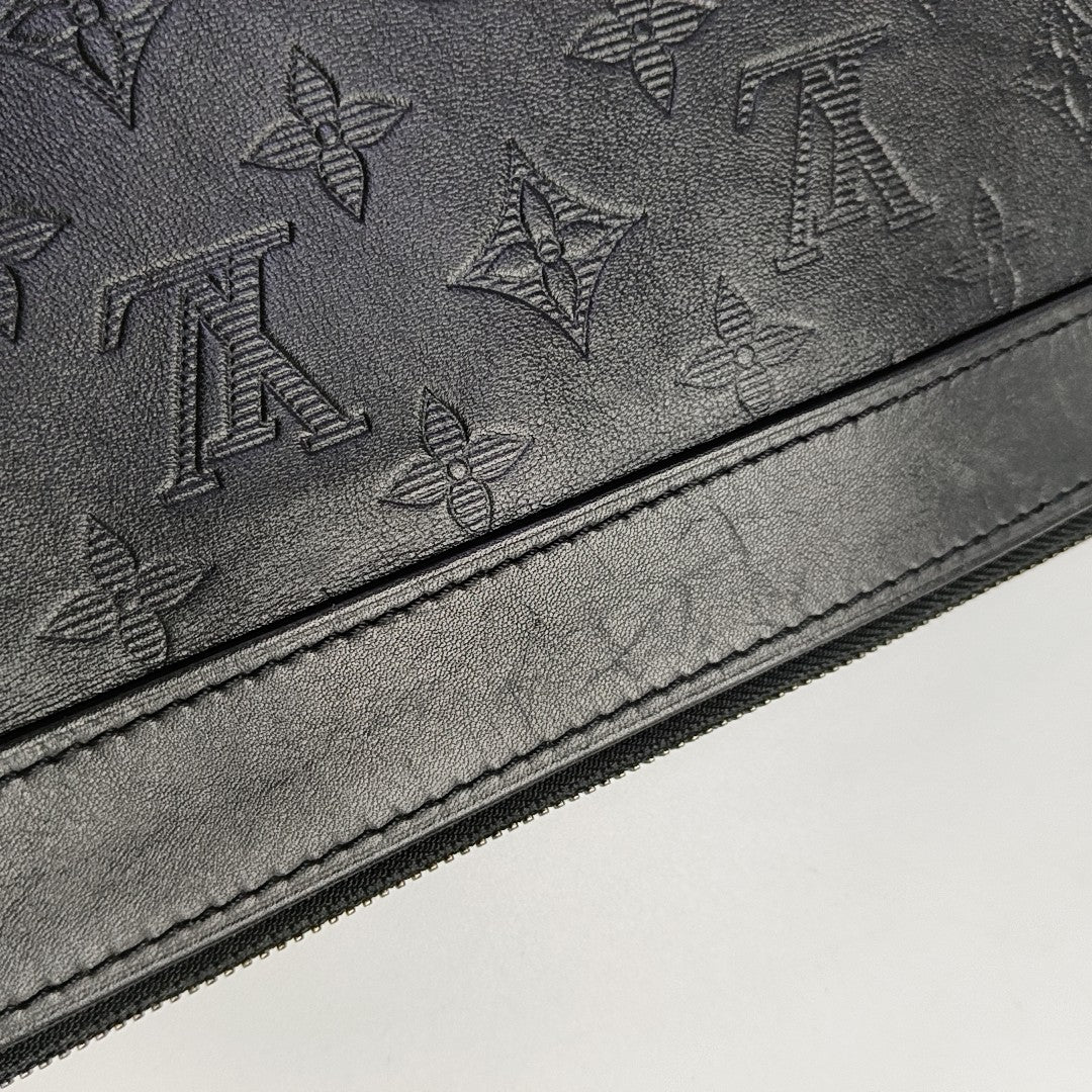 DISCOVERY GM Monogram Calfskin Black