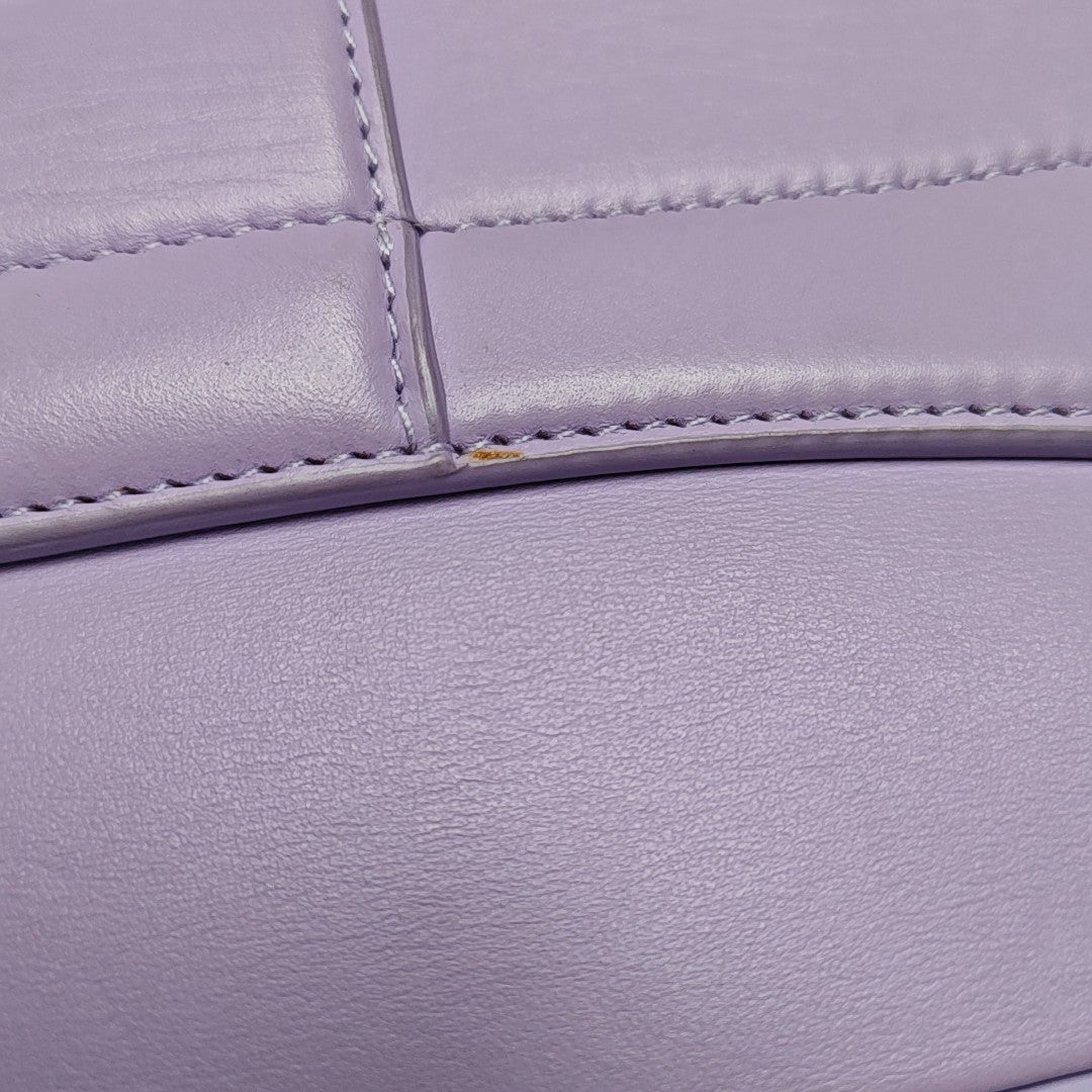 LINDSAY Small Calfskin Purple