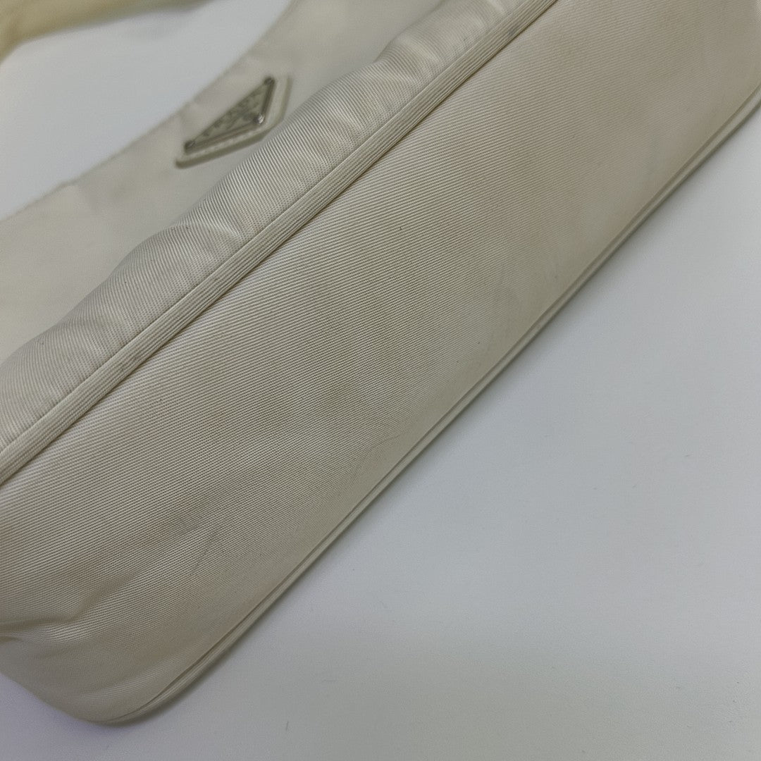 Re-Edition Fabric White