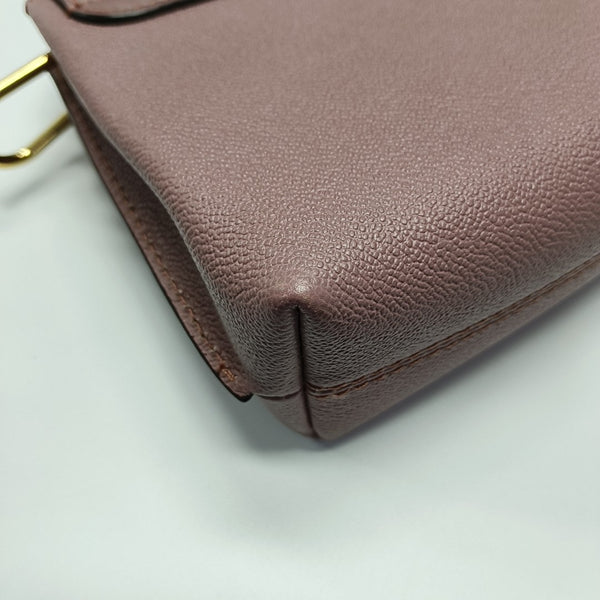 Buckle Calfskin Beige