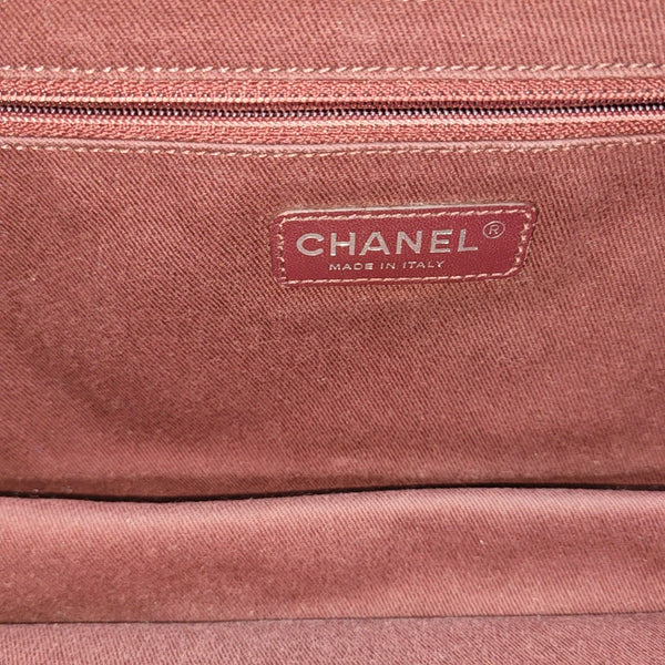 Quilted Grained Calfskin Shoulder Bag Black