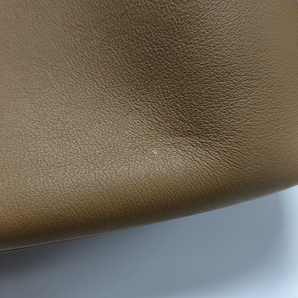 Calfskin Tote Bag Medium Brown