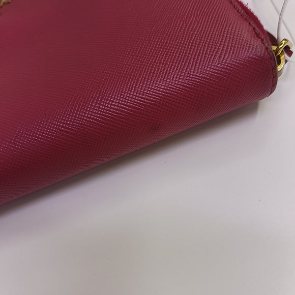 Zippy Wallet Saffiano Calfskin Red Wallet