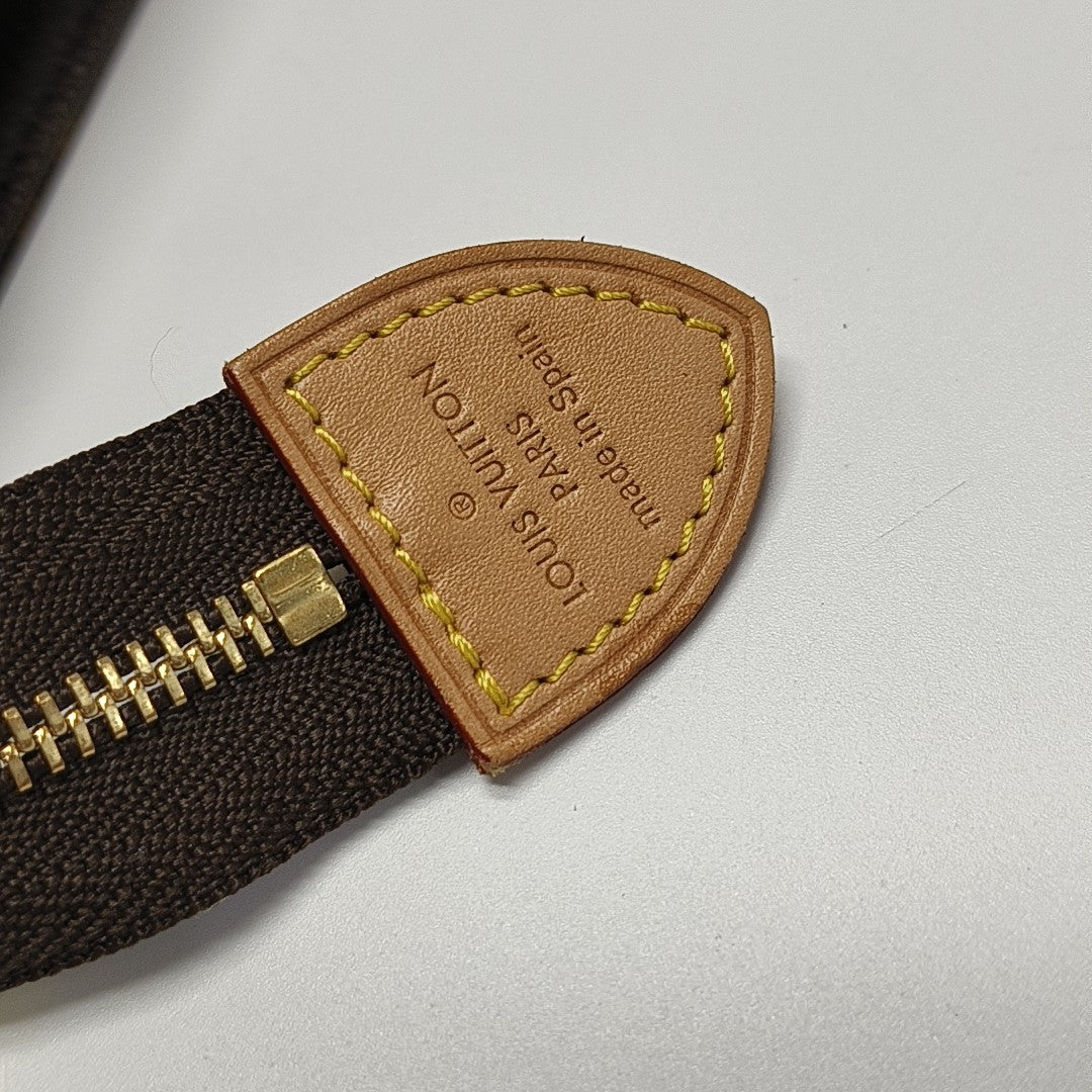 TOILET POCKET 26 Monogram Coated Canvas Brown