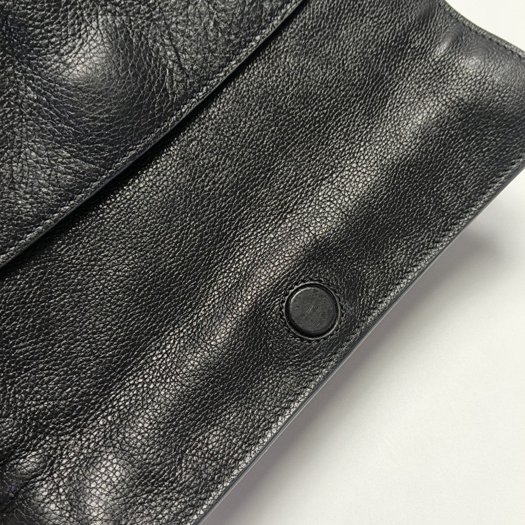 Etiquette Calfskin Black