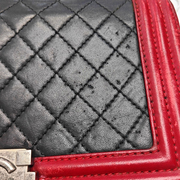 BOY CHANEL Medium Quilted Lambskin Black