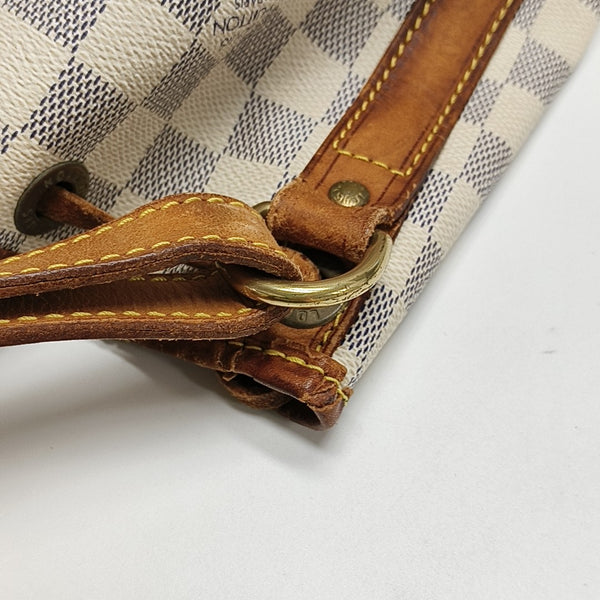 NOÉ GM Damier Azur Coated Canvas White