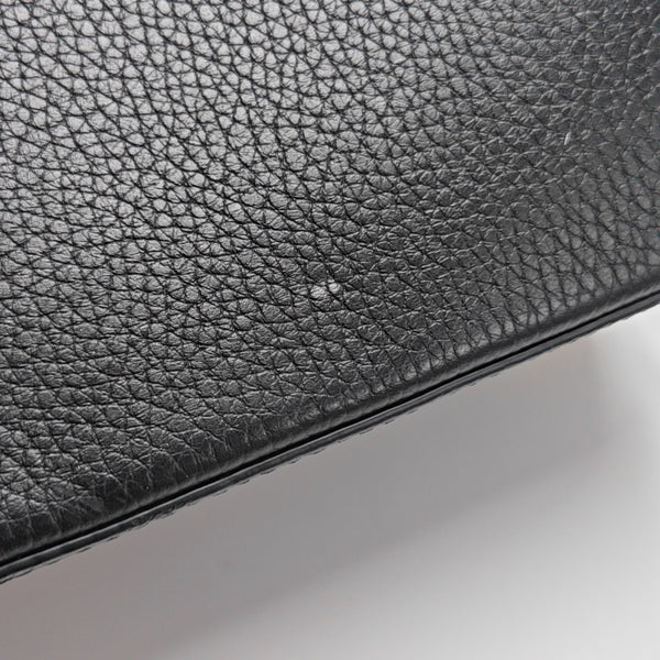 Authenticated pre-owned  CAPUCINES MM Calfskin Black - Shoulder Bag at Looply
