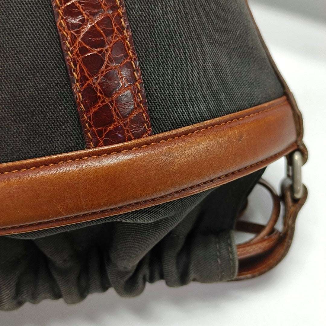 Authenticated pre-owned  TRIOMPHE Canvas Brown - Bucket Bag at Looply