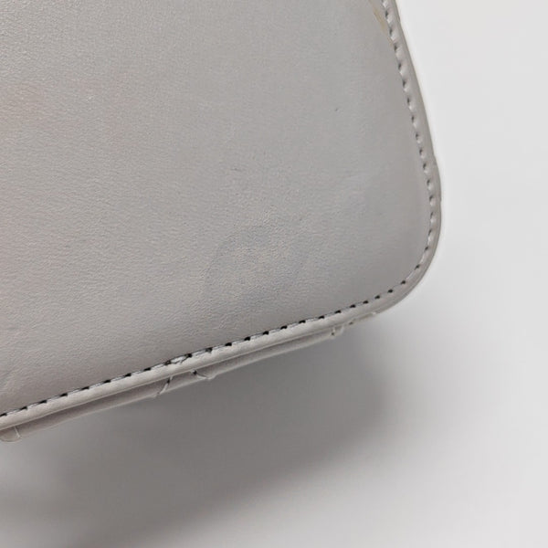 VANITY CASE Mini Quilted Lambskin Gray