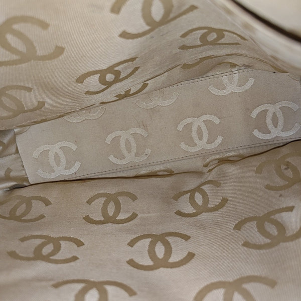 SURPIQUE Quilted Calfskin Beige