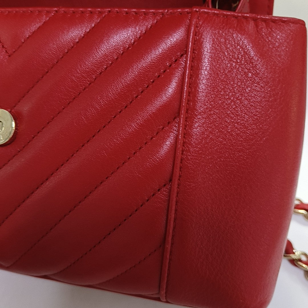 Chevron, Quilted Calfskin Red
