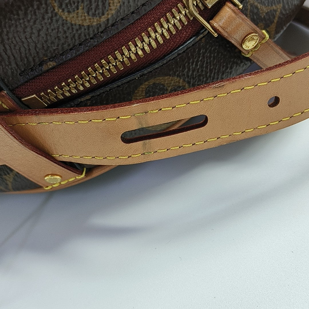 BOITE CHAPEAU MM Monogram Coated Canvas Brown