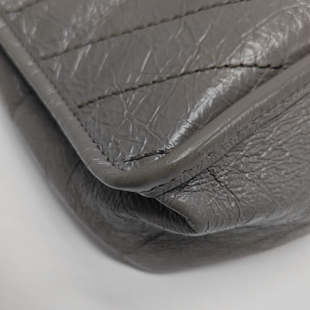 NIKI Medium Chevron Calfskin Gray
