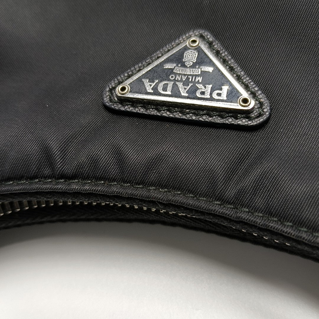 Re-Edition2005 Nylon Black
