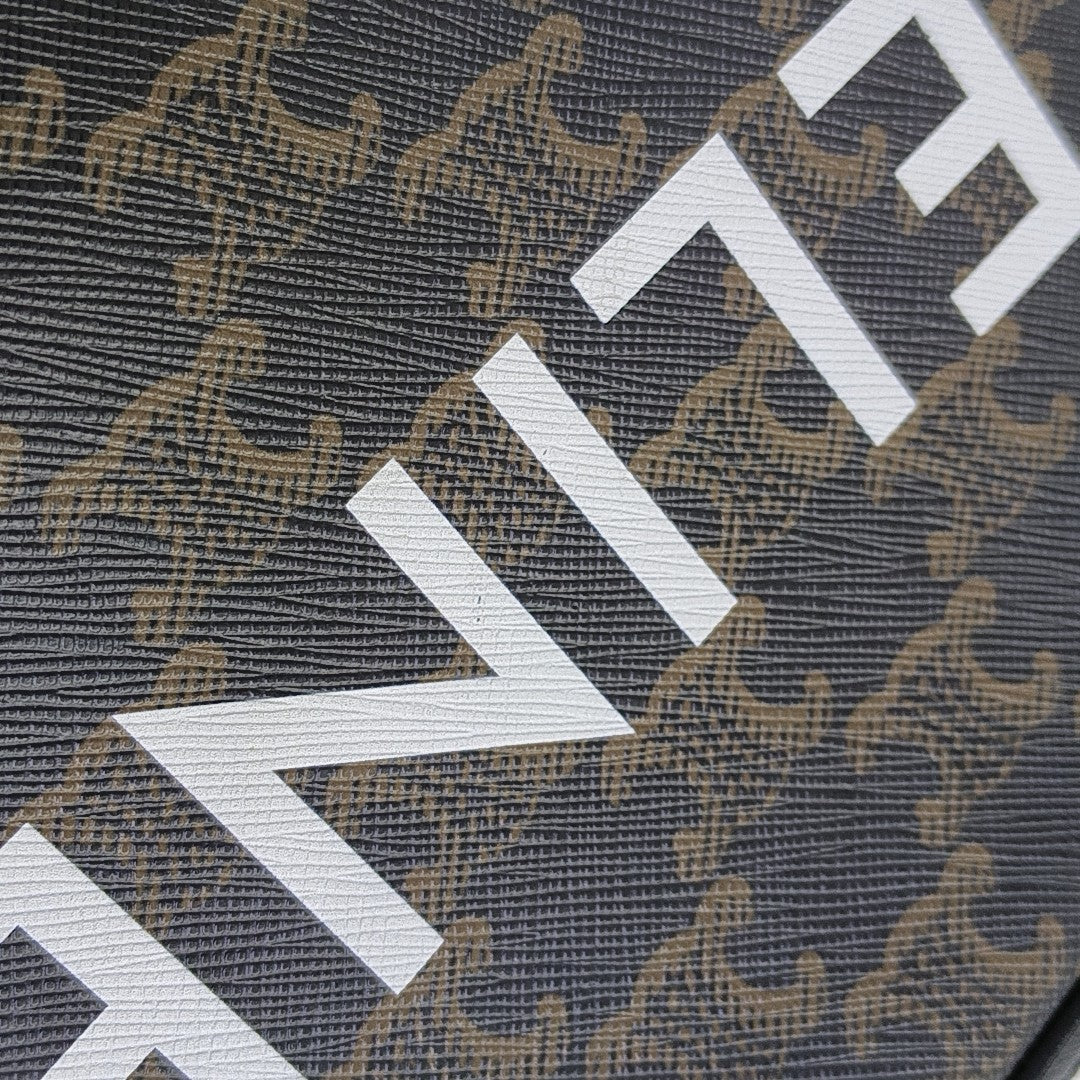 TRIOMPHE Medium Coated Canvas Black