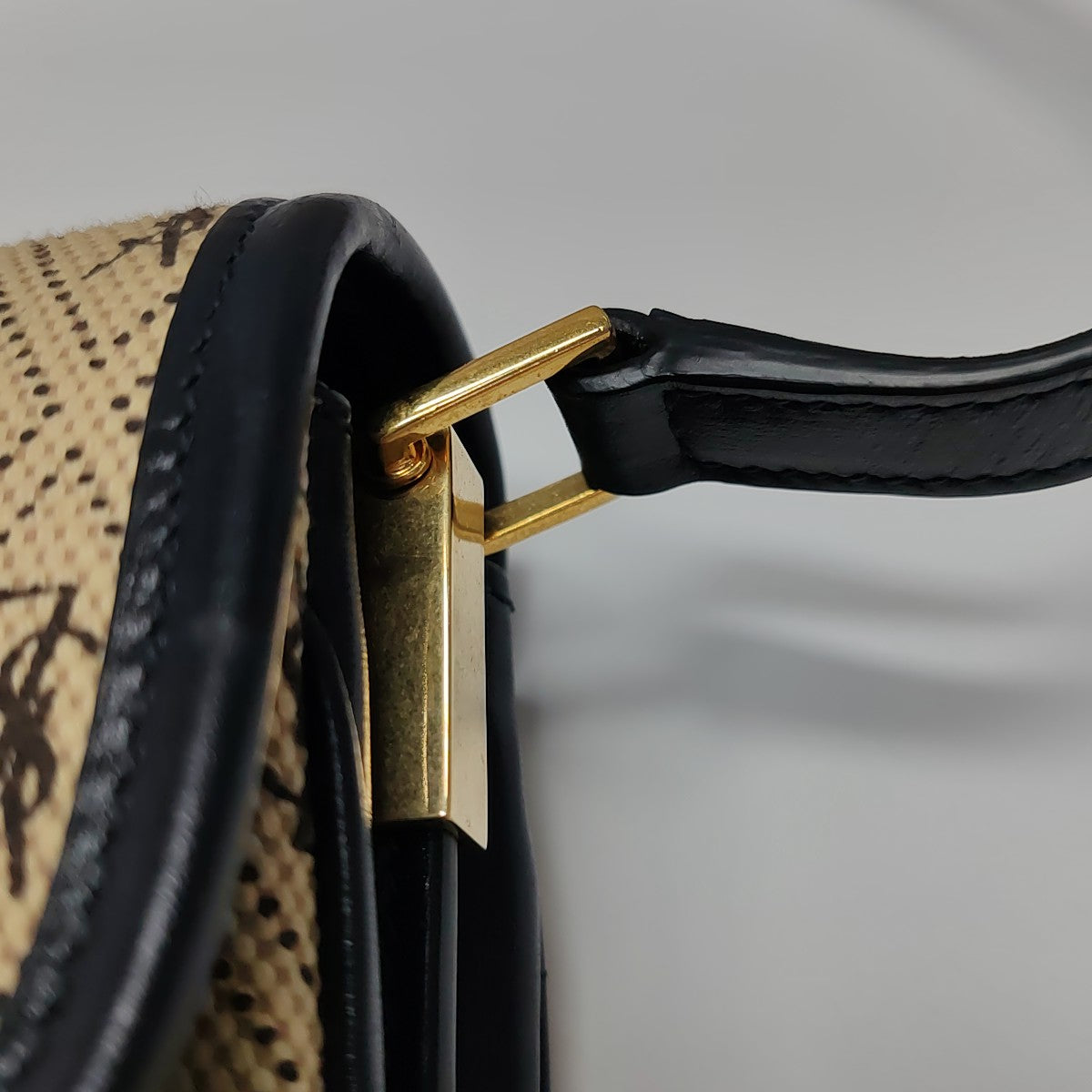 MONOGRAM ALL OVER Small Fabric Beige