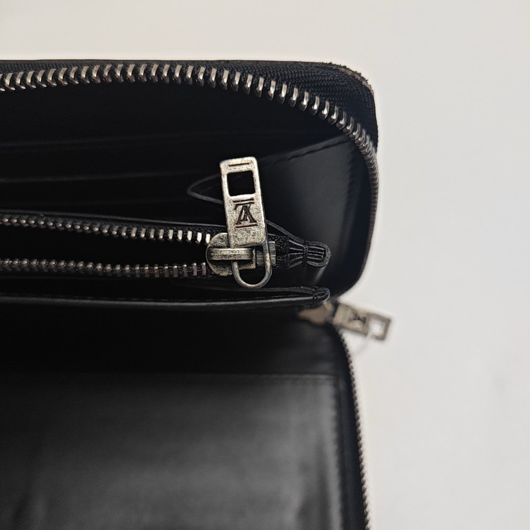ZIPPY Calfskin Black Wallet