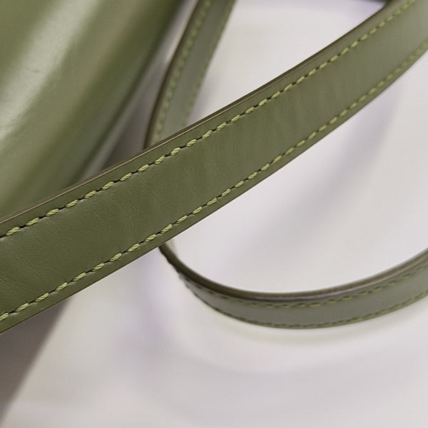 CRÉCY Small Calfskin Green