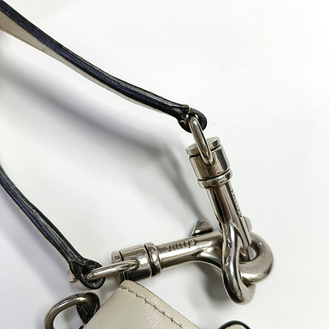 Authenticated pre-owned  LUGGAGE Nano Calfskin White - Tote Bag at Looply