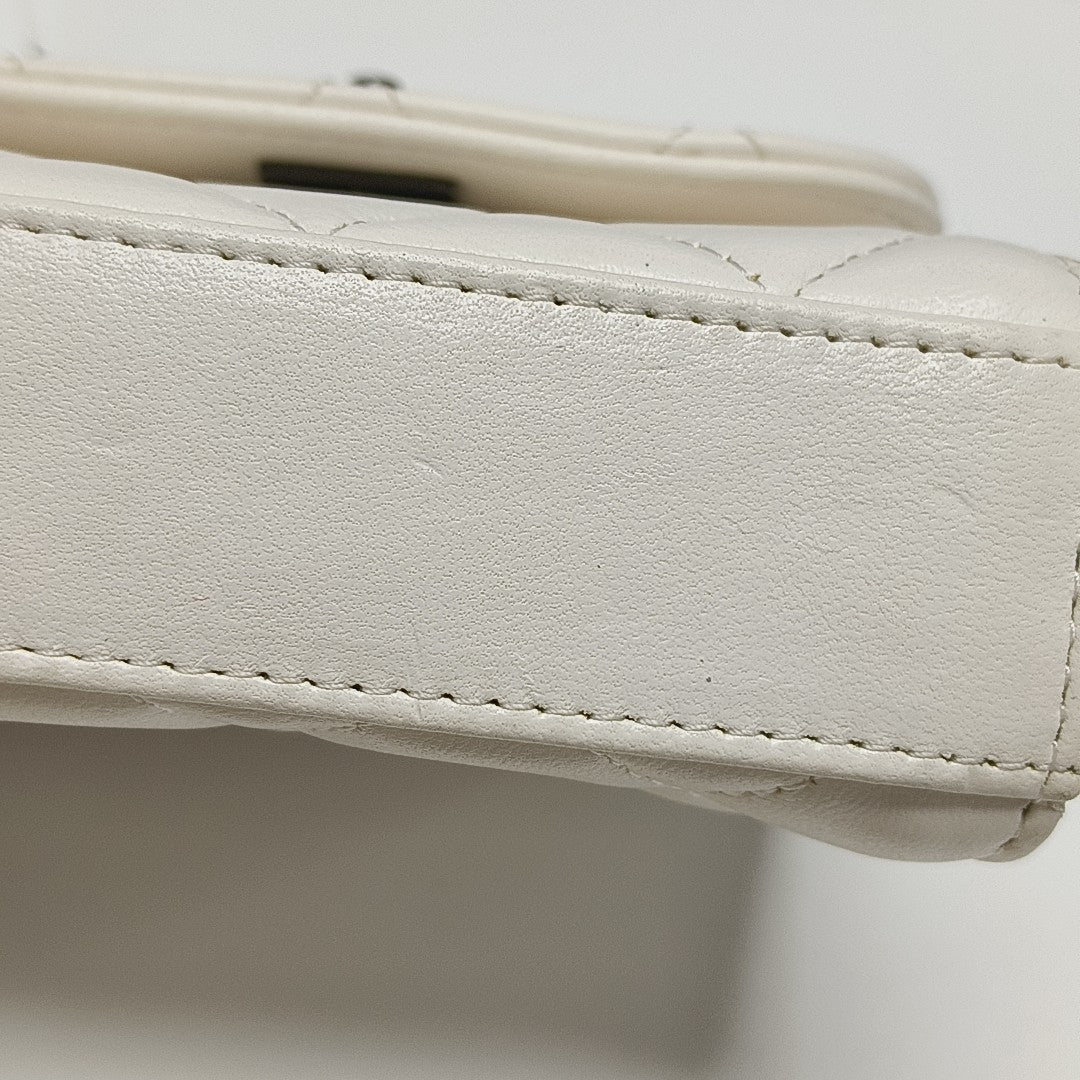 TRENDY CC Mini Quilted Lambskin White