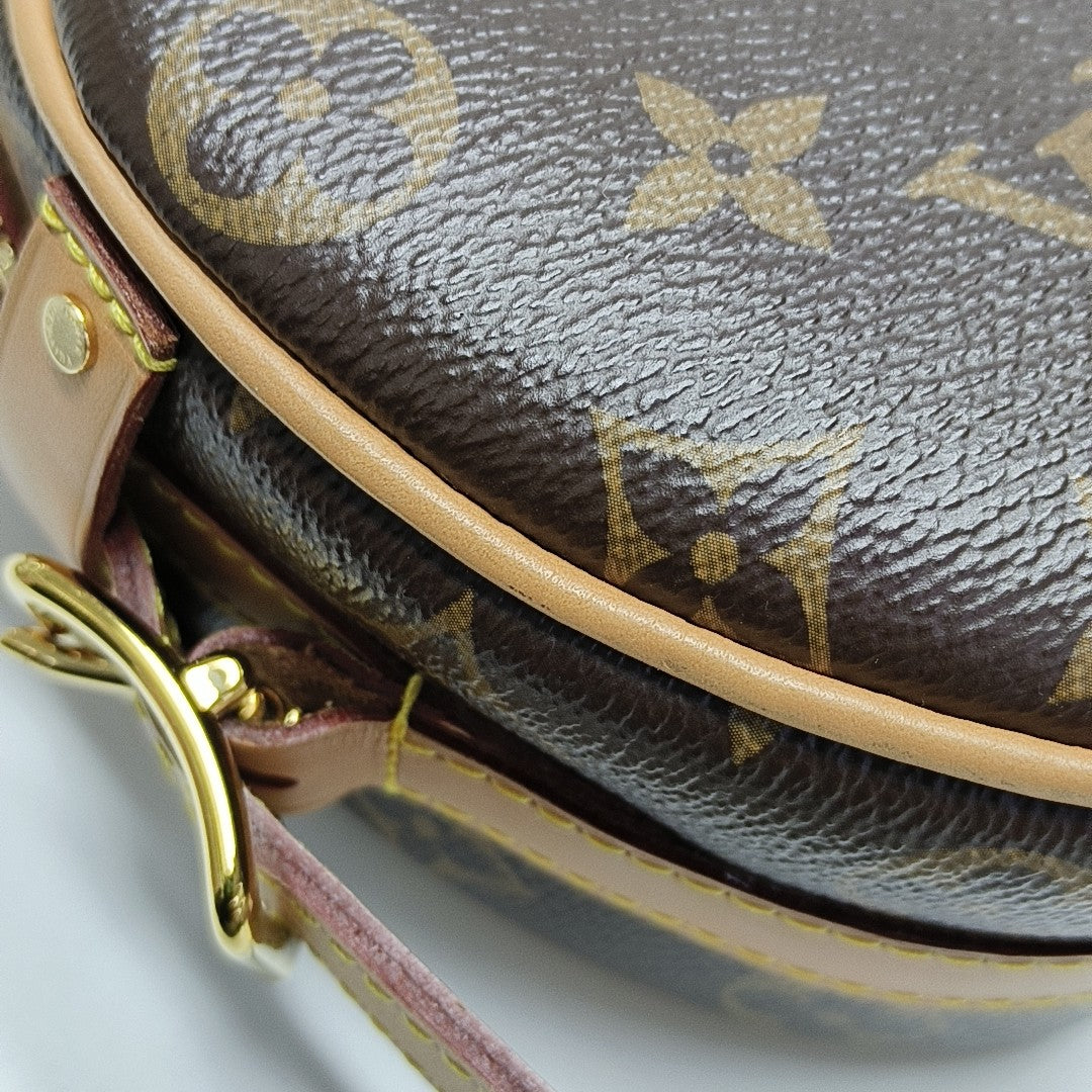 BOITE CHAPEAU PM Monogram Coated Canvas Brown