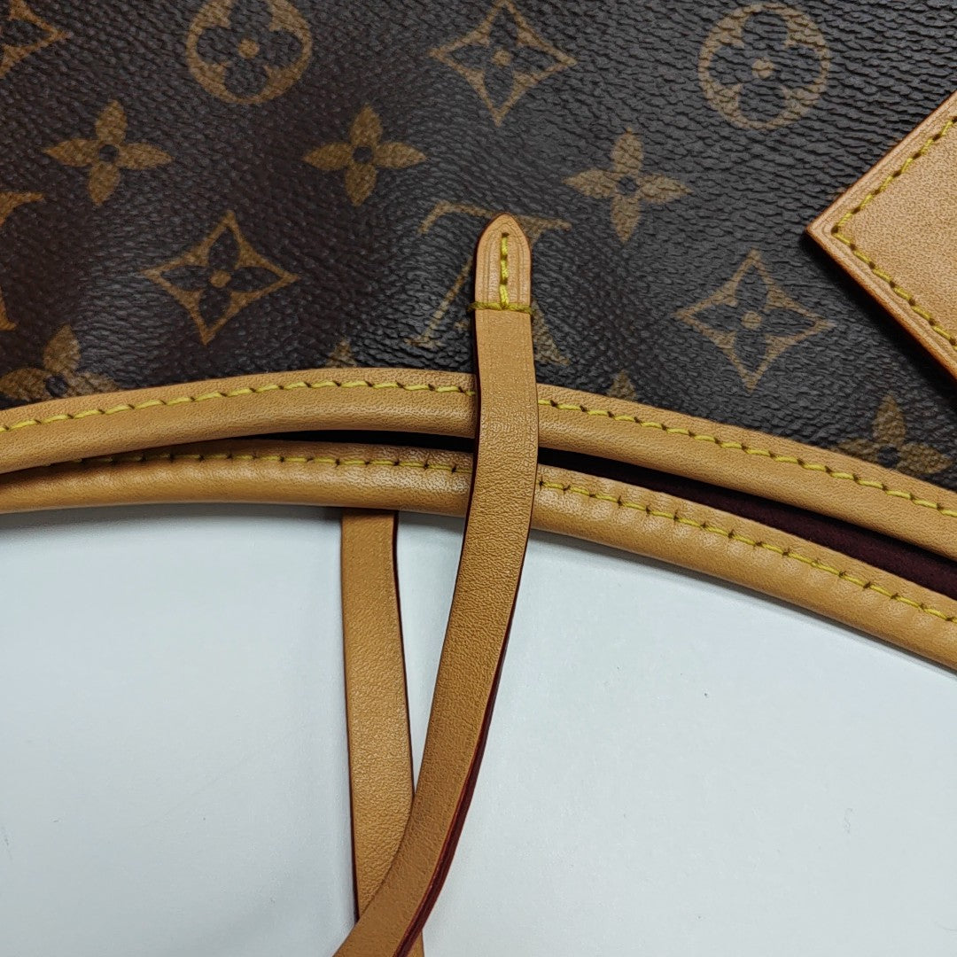 CARRYALL MM Monogram Coated Canvas Brown