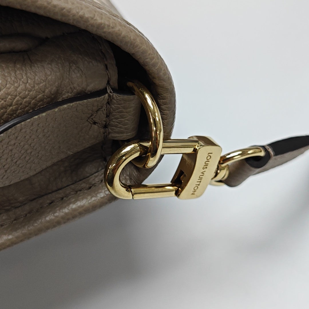 DIANE Monogram Calfskin Gray