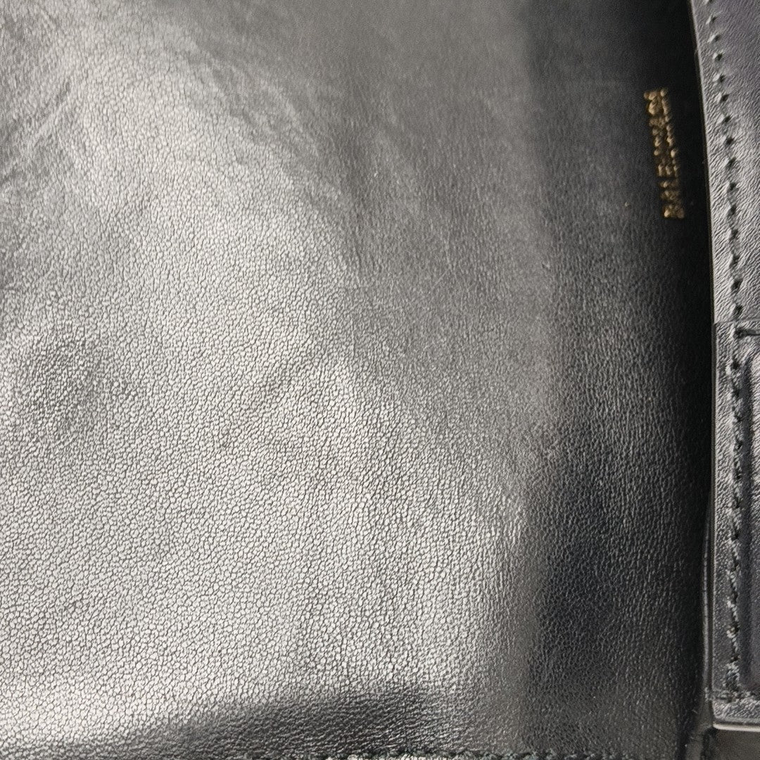 Hourglass S Calfskin Black