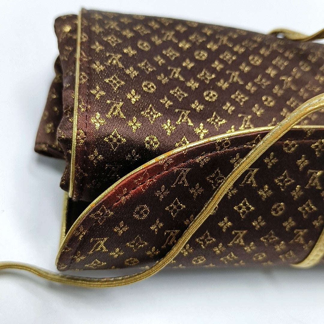 Monogram Fabric Brown