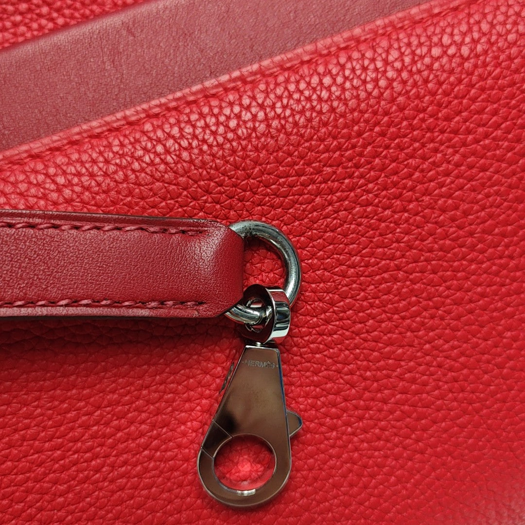 1 Togo Red