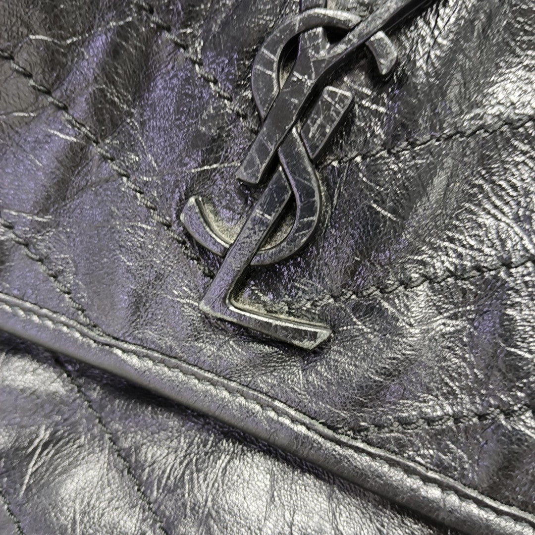NIKI Medium Chevron Calfskin Black