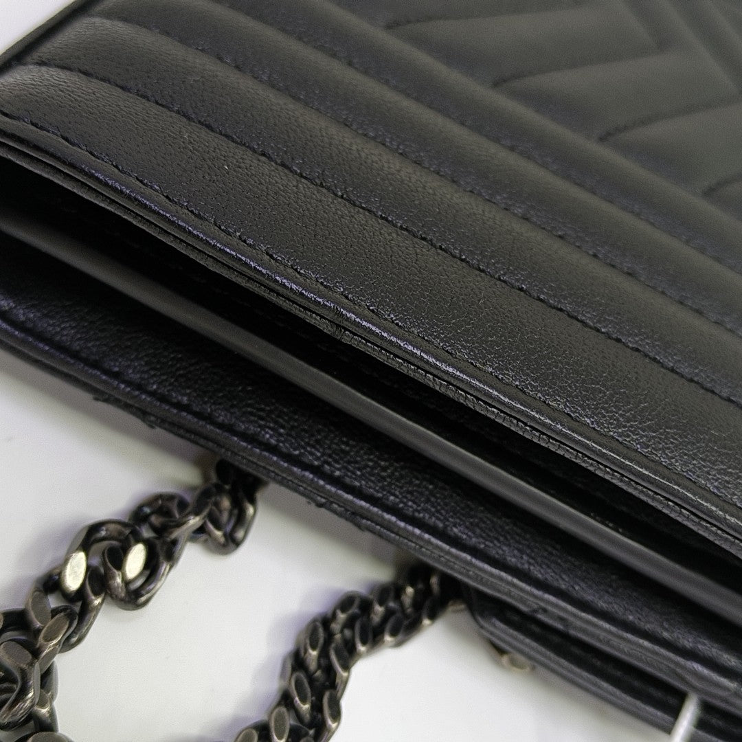 MONOGRAM Calfskin Black