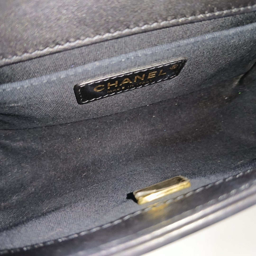 BOY CHANEL Small Quilted Calfskin Black