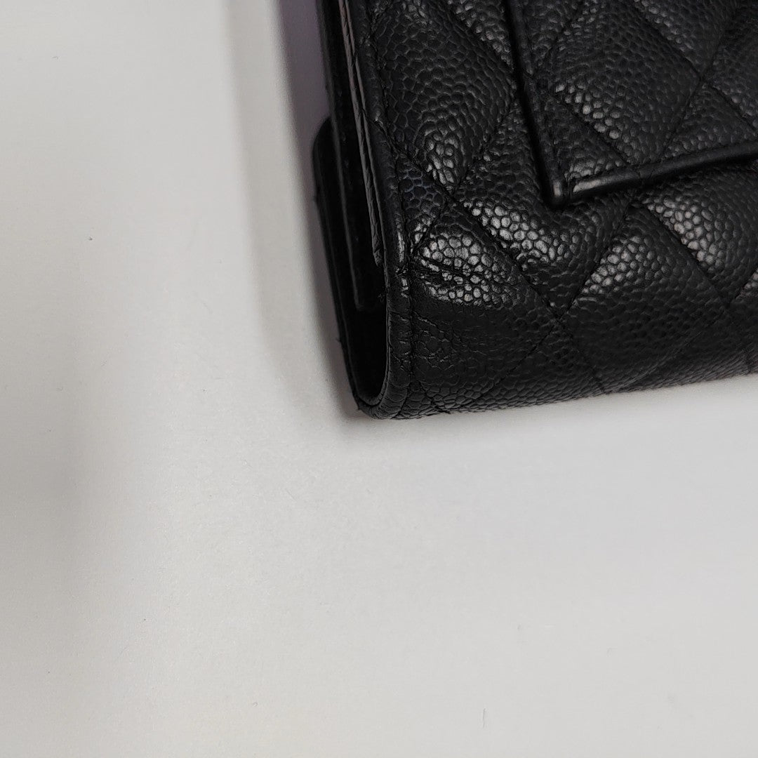 CLASSIC FLAP Mini Quilted Grained Calfskin Black Wallet