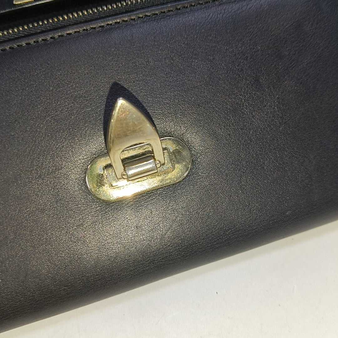 My Rockstud Calfskin Black