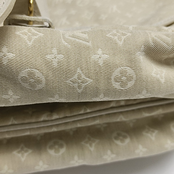 SAUMUR 28 Monogram Canvas Beige