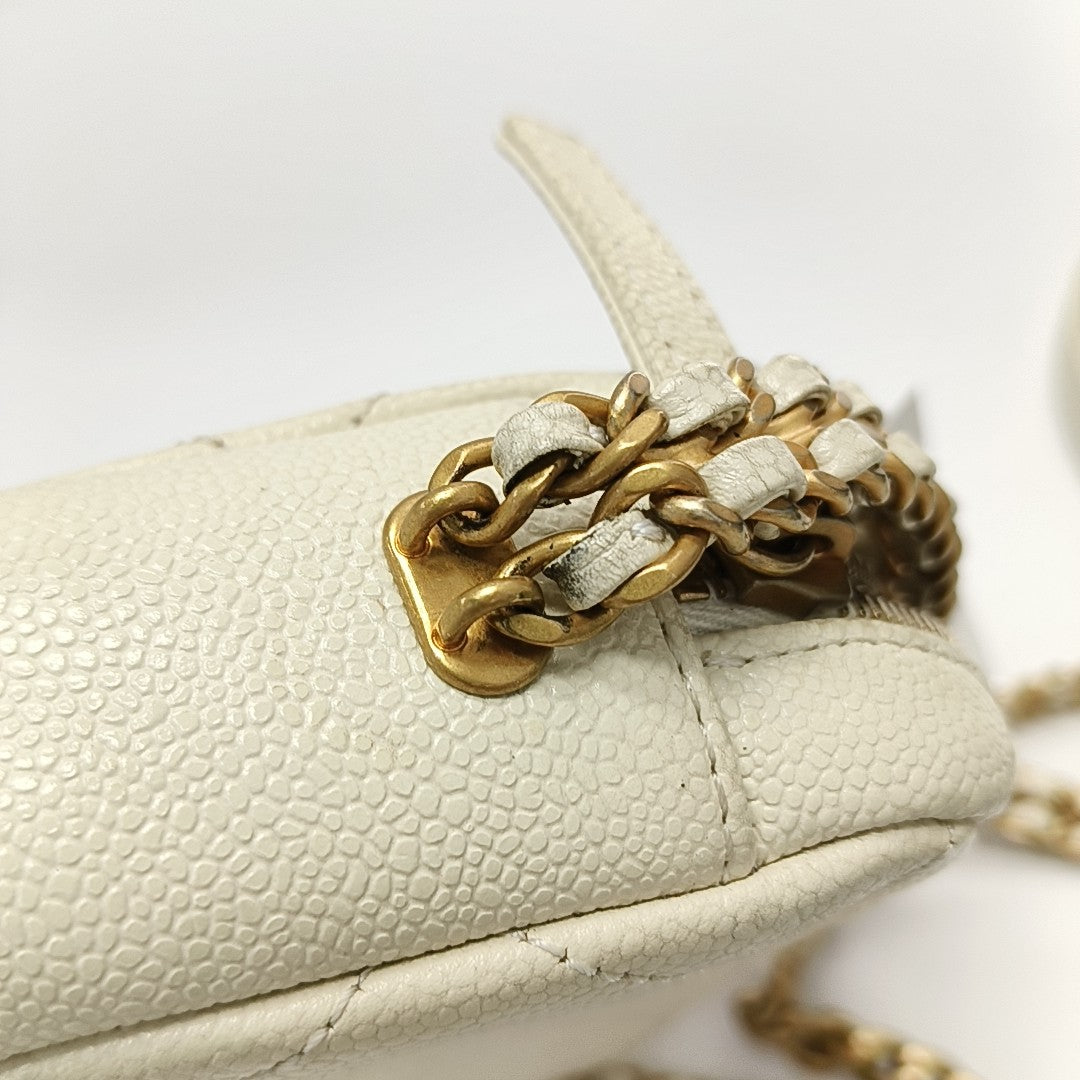 Quilted Grained Calfskin White