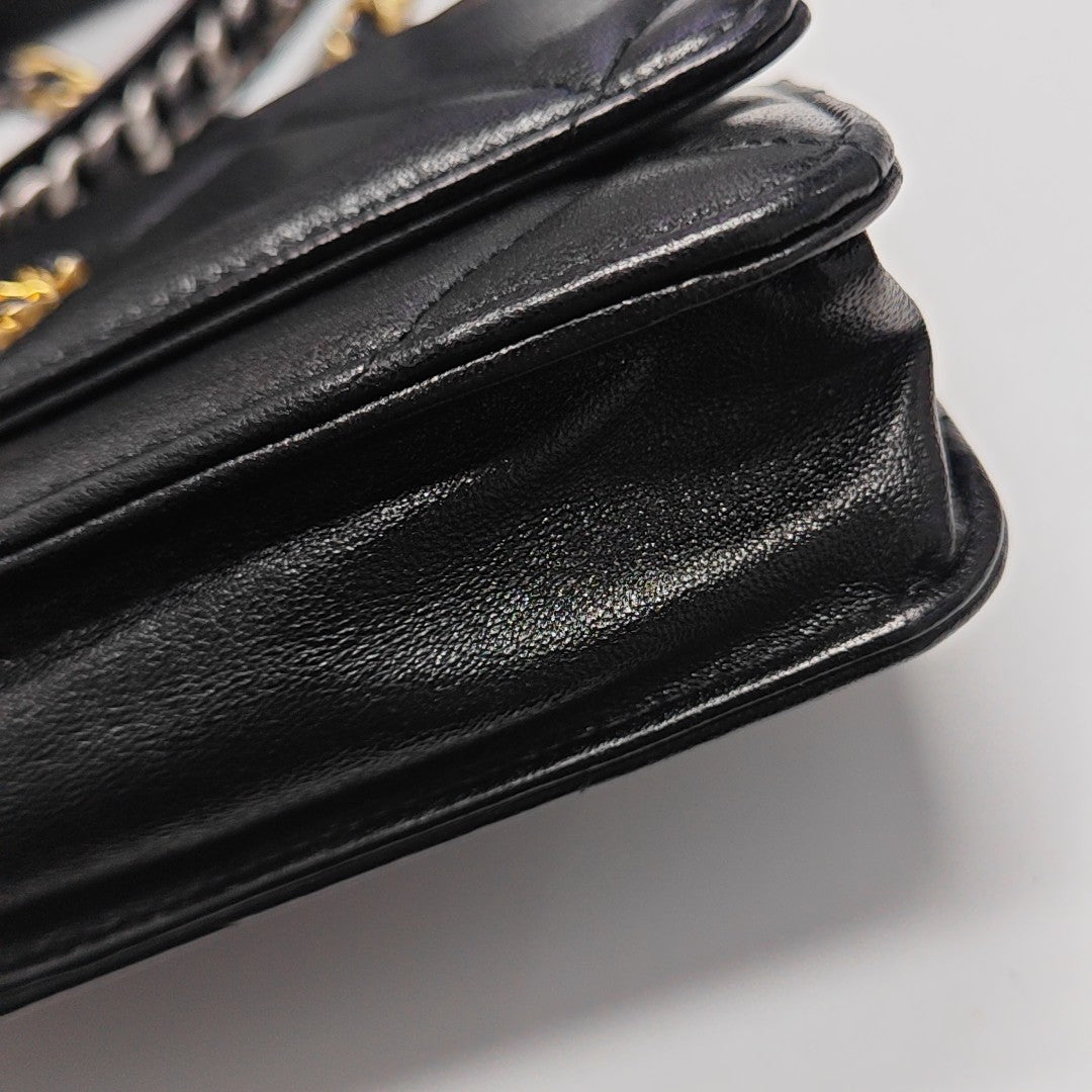 CHANEL 19 WOC Quilted Lambskin Black